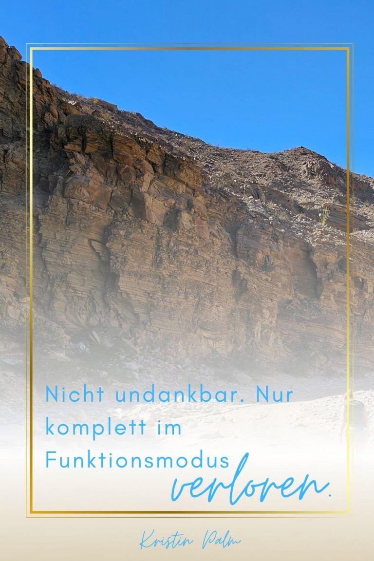Frau hält inne – Dankbarkeit im Alltag wenn das Herz wieder offen ist