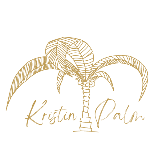 goldene Palm mit dem Schriftzug Kristin Palm unter den Palmenzweigen.